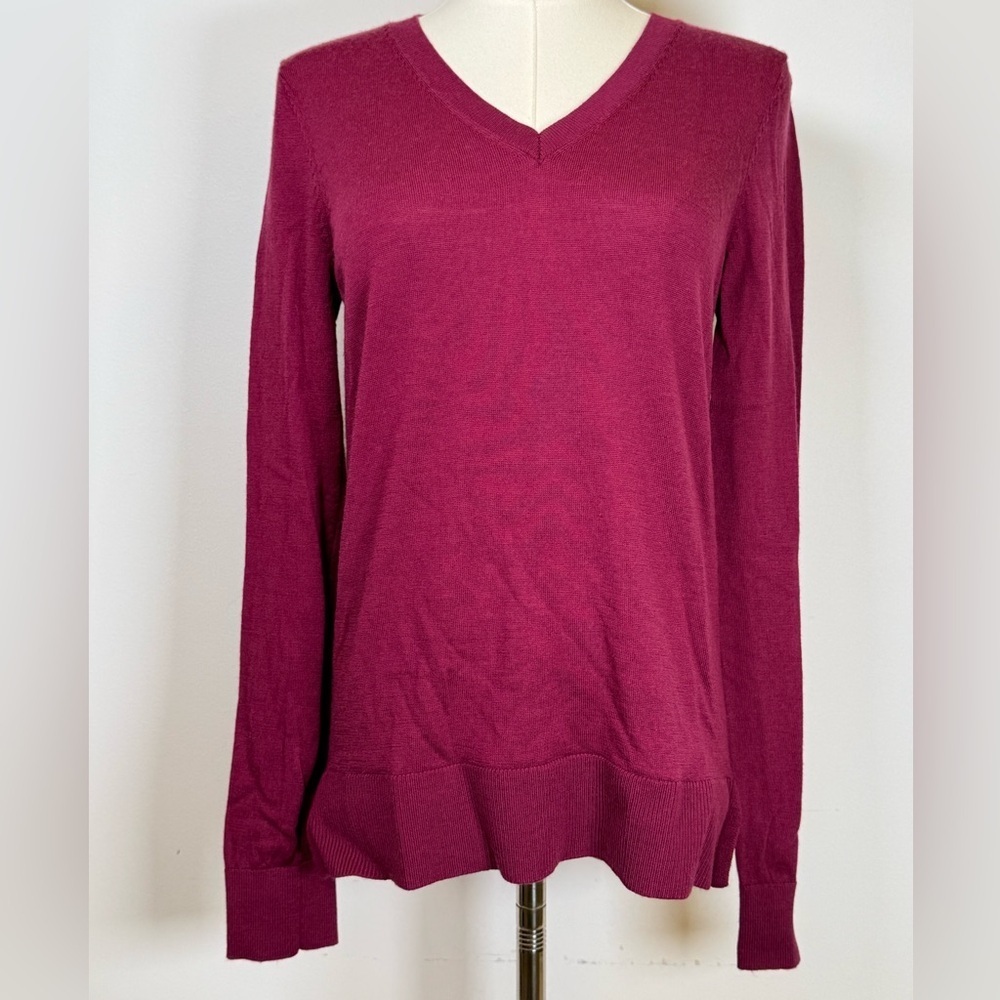 Katherine Barclay Extra Fine Merino Wool Soft V-Neck Sweater Women’s Size Small